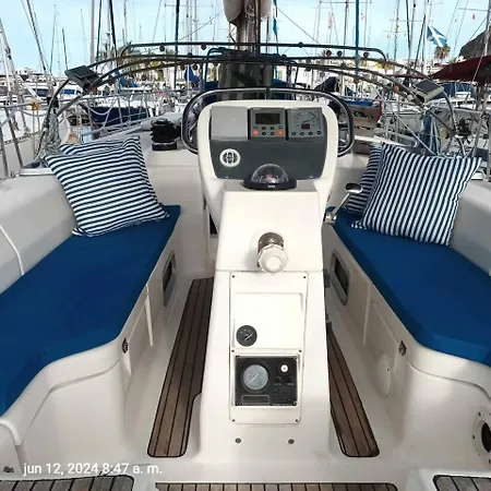 Precioso Yate En El Centro Del Bateau-hôtel *